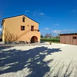 Casa de Férias Il Cuore Del Conero - Casale Con Piscina, Natura E Relax Camerano