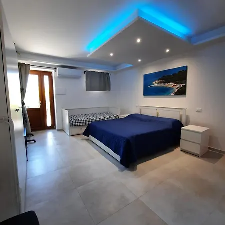 Il Cuore Del Conero - Casale Con Piscina, Natura E Relax